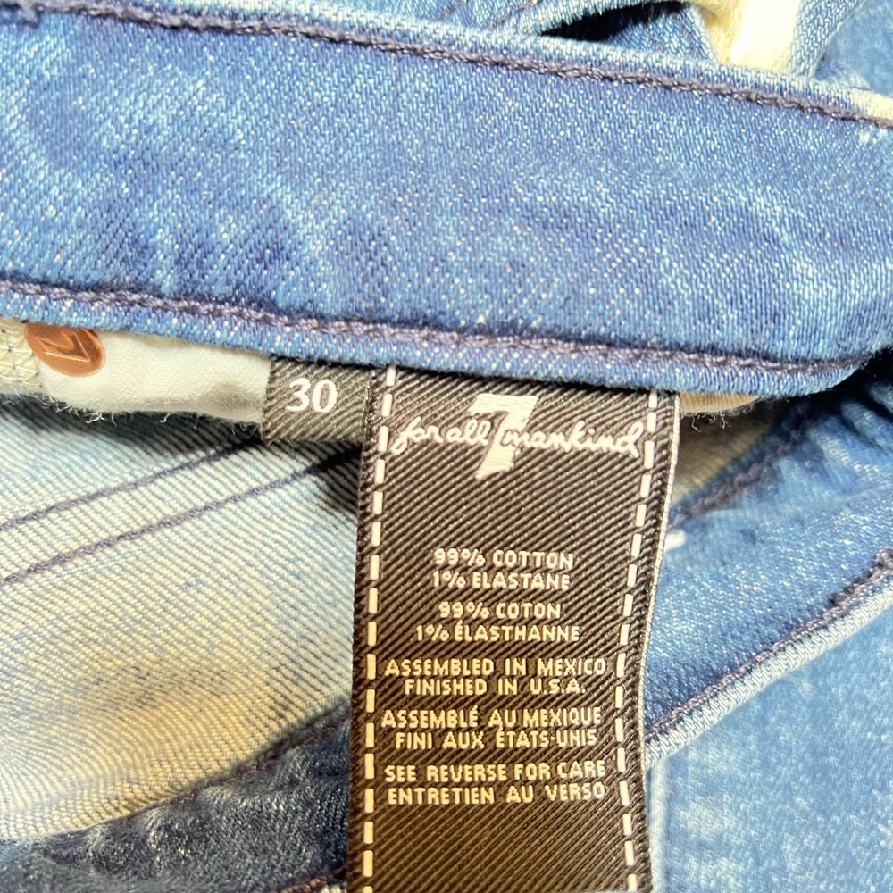 7 For All Mankind: Women’s Blue Jeans side white stripe. - Picture 8 of 11